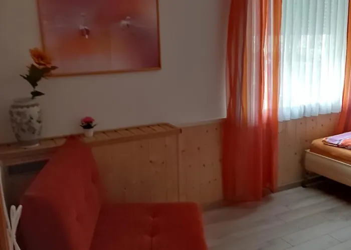 Muellers Monteur- Und Gruppenunterkunft